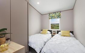 Linwater Caravan Park - Luxury Lodges And Static Caravans Near Edinburgh